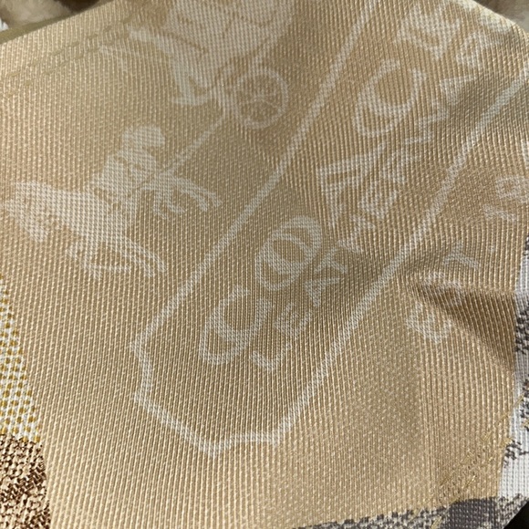 Coach Signature Long Scarf - Picture 6 of 9
